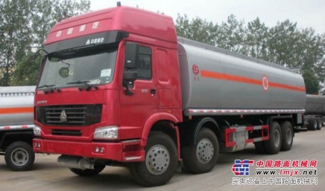 化工液体运输车---楚胜牌CSC5317GHYZ型