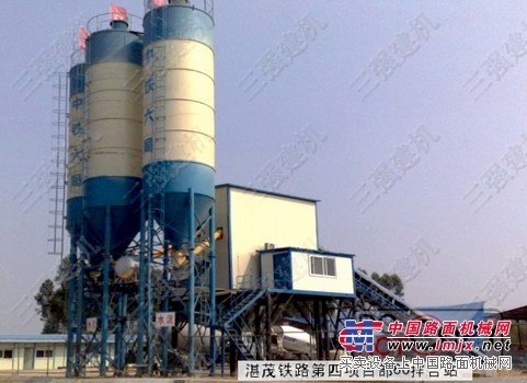供应晋州市HZS50工程搅拌站设备三强可靠厂家