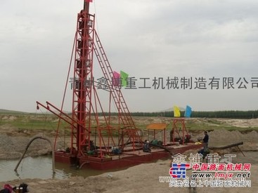 供应钻探式抽沙船工作中