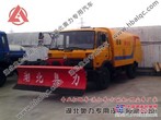 东风145清雪带大型扫路车,公路局专用推雪扫地车,9吨清扫车