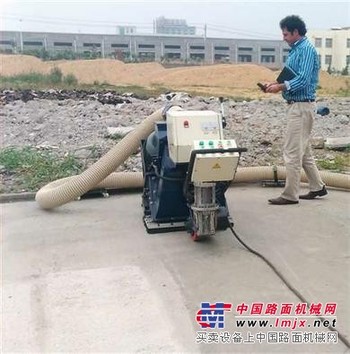 移动式抛丸机