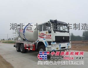 重汽ZZ5251GJBZ型10立方混凝土搅拌运输车