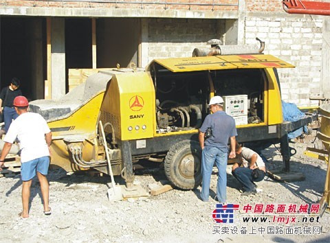 专业维修各种混凝土输送泵各种大小问题