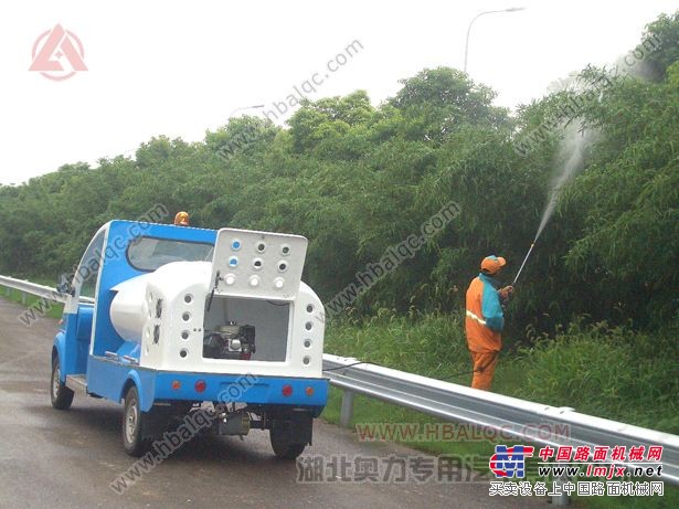 小型电动高压冲洗车
