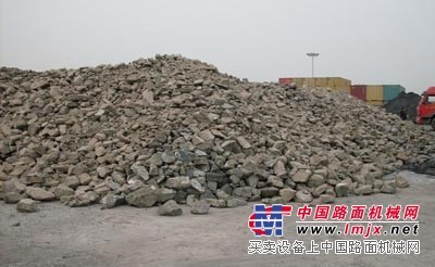 供应专业铬矿选矿设备安全生产知识