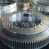 三排滚柱式回转支承（13系列）