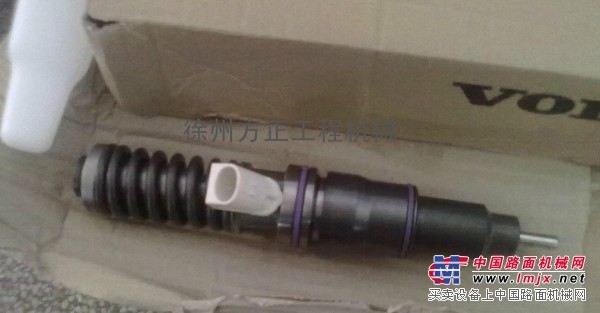 沃尔沃360B喷油器