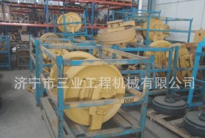 PC300-7 360-7引导轮导向轮 惰轮  小松底盘件
