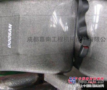 供应斗山258-7挖掘机驾驶室座椅