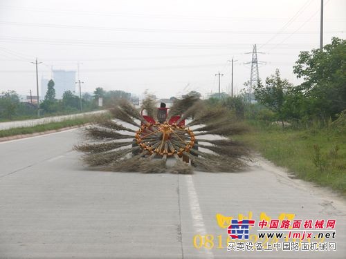 全自动清扫车