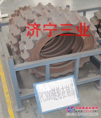 供应小松20、30吨位驱动齿圈PC200，PC300