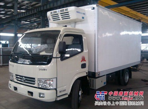 供應(yīng)新型國四1.5噸保鮮車  蔬菜水果零度左右保鮮車