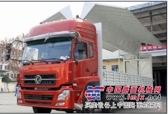 東風前四後八翼開啟廂式車  大型雙翼車  江西飛翼車