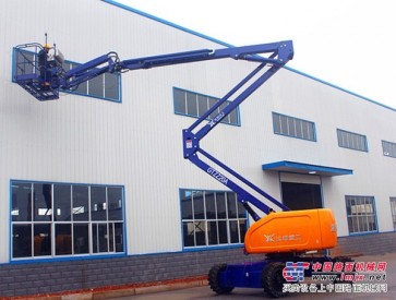 20米柴油曲臂高空作业车|GTZZ20A柴油曲臂高空作业平台