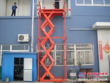 北京升降机租赁 出租升降机