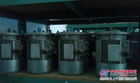 供应NERI电机T63B4