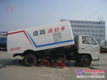 江铃JX1060TG23小型扫路车江铃钢厂扫路车