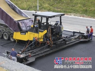 上海承善機械提供服務攤鋪機銑刨機維修 泵車維修