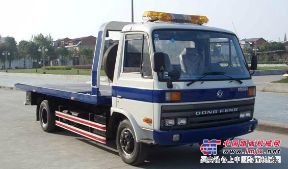 东风天龙重型清障车
