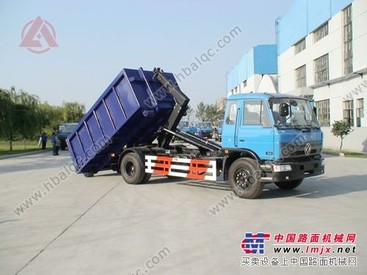 _153大型钩臂式垃圾车 吉安钩臂垃圾车 乡镇采购拉臂垃圾车