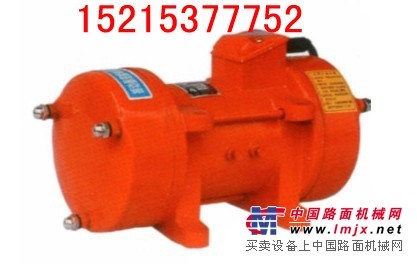 供应ZW-5附着式平板振动器 ZW-7-1.5KW平板振动器