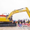 深圳大中小挖掘机出租深圳大中小勾机炮机出租深圳出租挖掘机