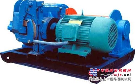 东方建筑设备机械厂主产卷扬机