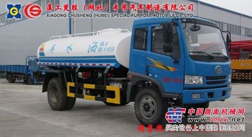 供应解放11.9方洒水车，热线：18672281711