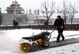 有電動的掃雪機嗎？電動揚雪機|電動拋雪機