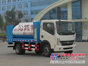 程力威3350轴距福瑞卡3.9方沥青洒布车 国四
