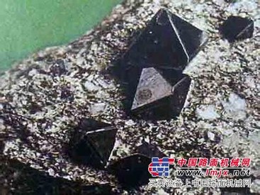 铁矿选矿设备正确的操作
