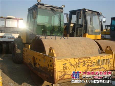 二手18吨徐工压路机—二手徐工振动压路机