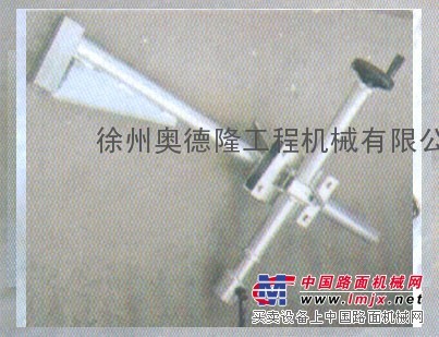 供应三一LTU90SC找平仪支架