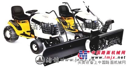 呼和浩特供应STM1100小型扬雪车