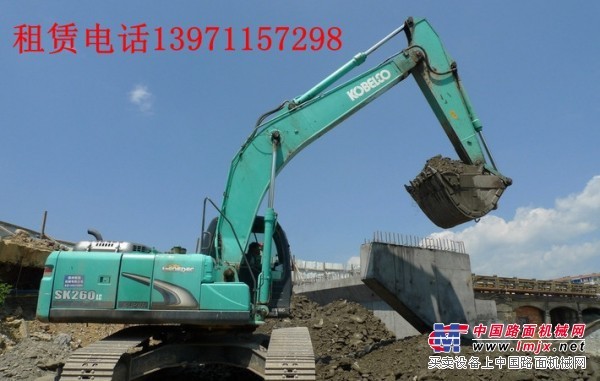 湖北武汉挖掘机、长臂挖掘机、打桩机、压路机出租