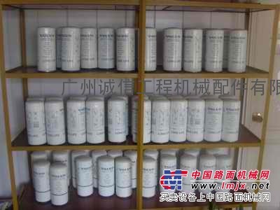 供应沃尔沃挖掘机滤芯