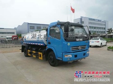 供应国四东风多利卡5吨洒水车6吨洒水车