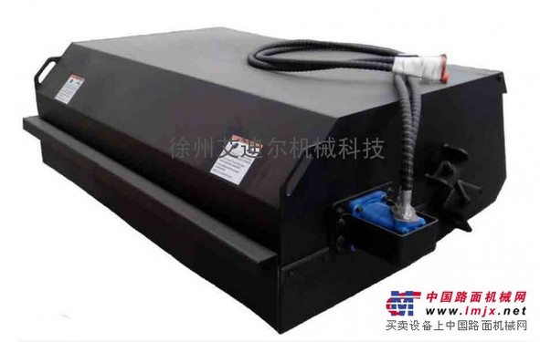 封闭清扫器