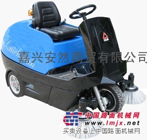 供应驰洁CJZ145-3 驾驶式扫地机 ,工厂广场道路清扫车