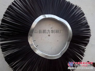 供应扫雪车片刷，规格不限，质量保证！13865137855