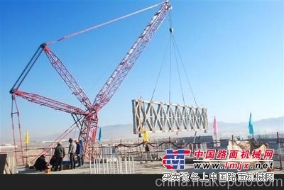 广州珠海惠州东莞出租100-150-250吨履带吊