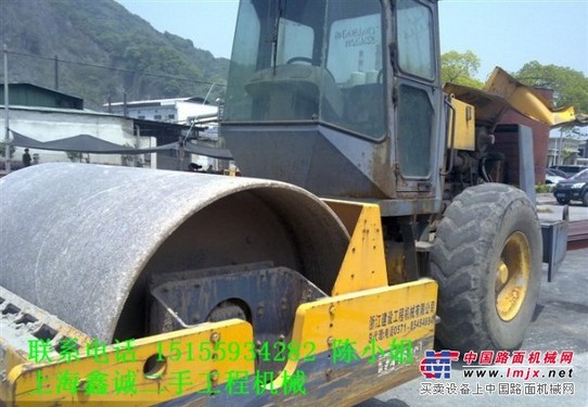 二手徐工振动压路机价格，二手徐工20吨压路机价格