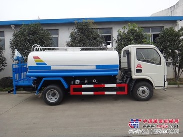 供应 东风5吨洒水车