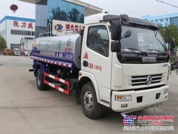 8吨洒水车价格_厂家