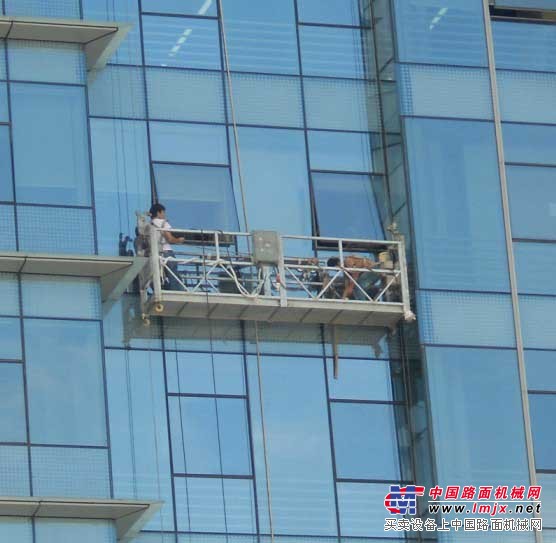 东莞幕墙漏水维修_幕墙维修防水_吊篮