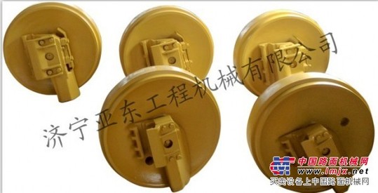 山推配件SD13引导轮