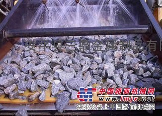 供应沥青拌和站配套筛网矿山选矿振动筛网聚氨酯筛网