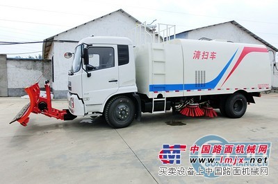 _江铃小型扫路车 江铃5吨扫路车 江铃115马力扫路车