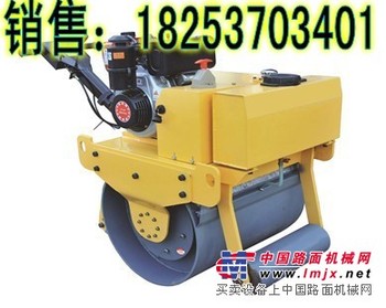 DY-700C手扶重单轮柴油压路机，14年价还在济宁东亚