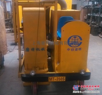 公路抛丸机的替代品《驾乘式路面抛丸机》问世